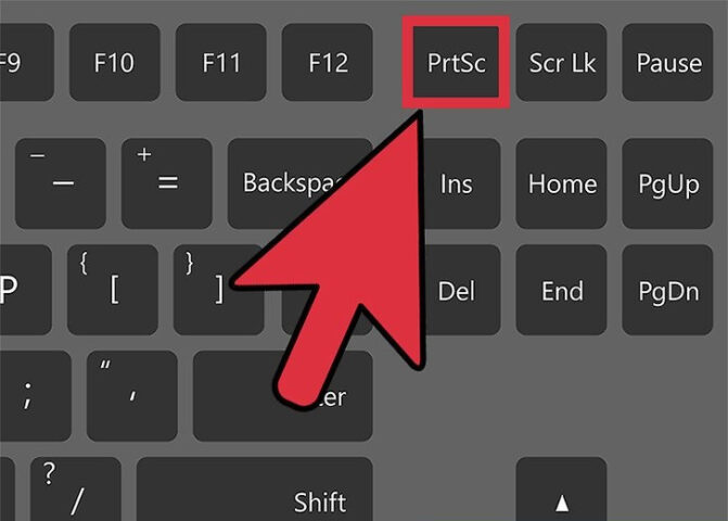 Phím Print Screen (PrtScn) trên bàn phím máy tính để áp dụng công thức chụp màn hình toàn diện