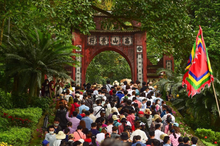 Bản đồ hành chính tỉnh Phú Thọ thể hiện các đơn vị hành chính và đặc điểm địa lý