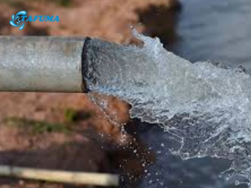 Các yếu tố ảnh hưởng đến vận tốc dòng chảy của nước trong ống