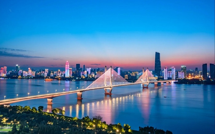 Cầu Trường Giang Vũ Hán - Cầu biểu tượng của sông Dương Tử