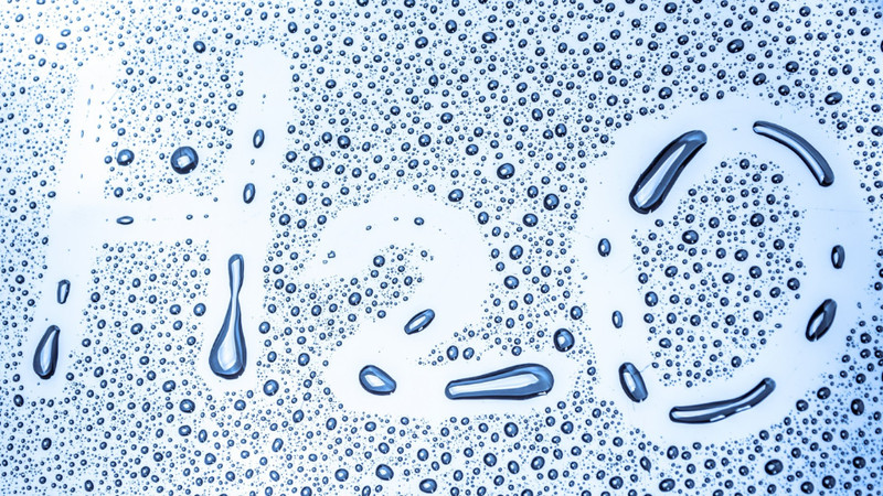 Công thức hóa học của nước H2O, liên quan đến khái niệm mol