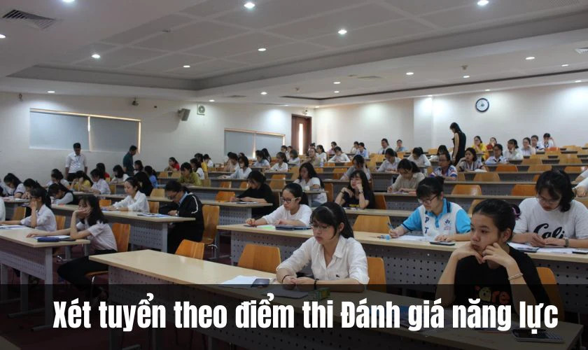 Công thức quy đổi điểm thi đánh giá năng lực ĐHQG TP.HCM 2025