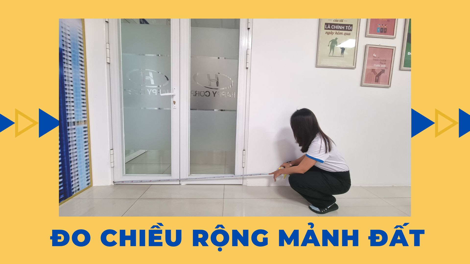Đo chiều rộng trên một thửa đất có các cạnh khác nhau cần sự cẩn trọng
