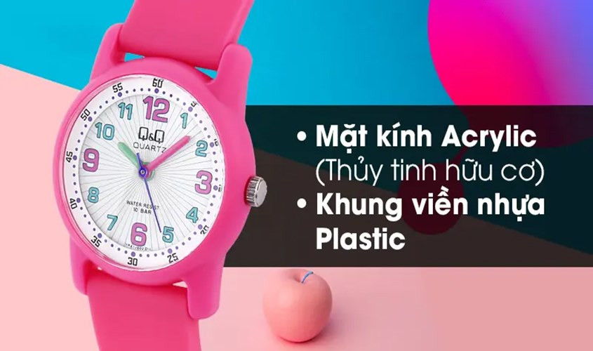 Đồng hồ trẻ em với mặt kính làm từ thủy tinh hữu cơ, thể hiện ứng dụng của vật liệu PMMA trong sản phẩm tiêu dùng bền bỉ.