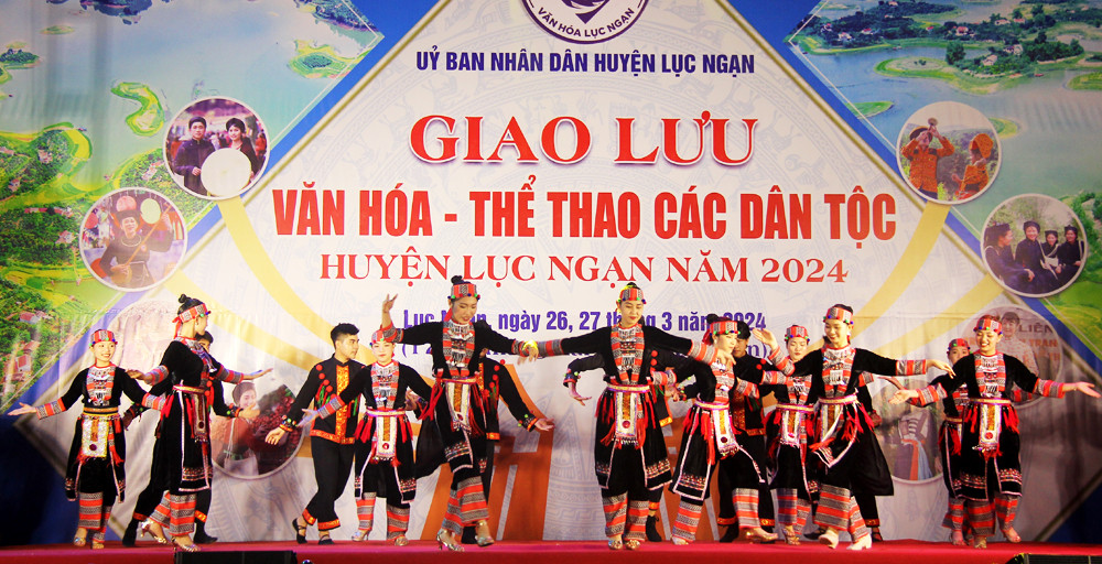 Hoạt động văn hóa cộng đồng tại huyện Lục Ngạn tỉnh Bắc Giang, góp phần vào sự phát triển toàn diện diện tích