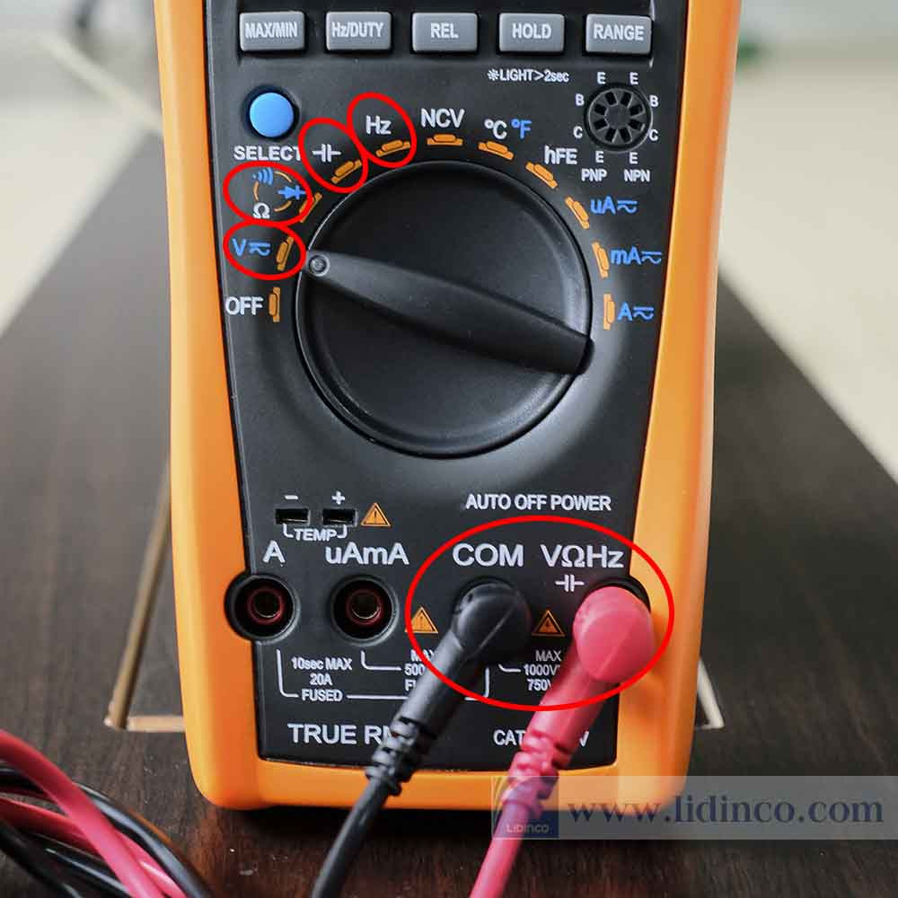 Hướng dẫn cắm que đo tần số trên đồng hồ vạn năng