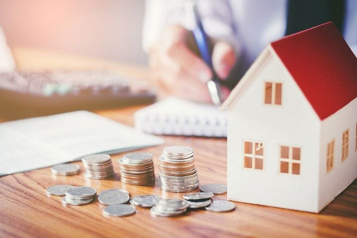 Người dân tìm hiểu cách tính thuế diện tích đất tăng thêm theo quy định mới