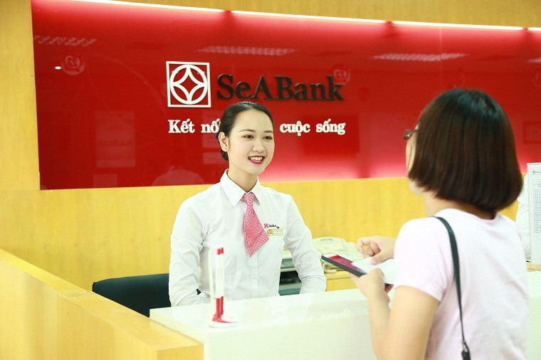 Người vay cân nhắc các yếu tố cá nhân để chọn công thức tính lãi vay ngân hàng tối ưu nhất.