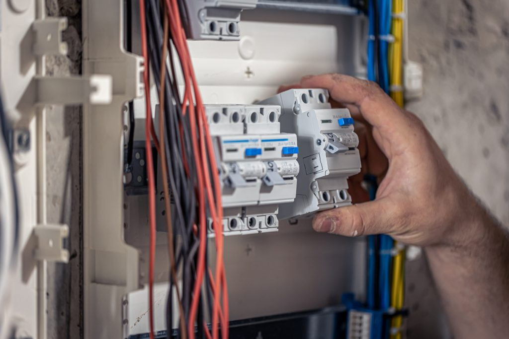 Sơ đồ đấu nối aptomat