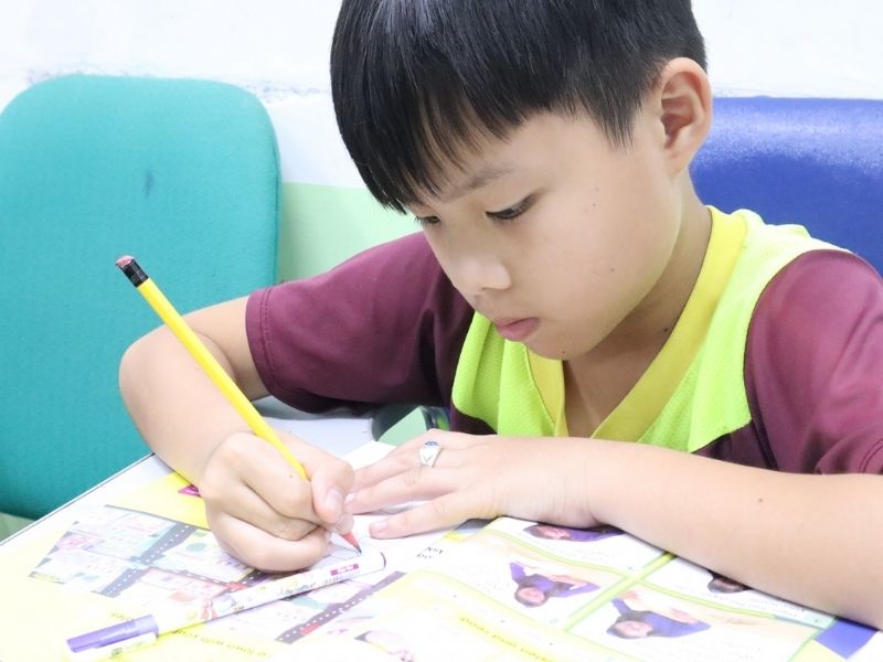 Sự khác biệt của cô giáo dạy bé lớp 1 tại nhà Sự khác biệt của cô giáo dạy bé lớp 1 tại nhà
