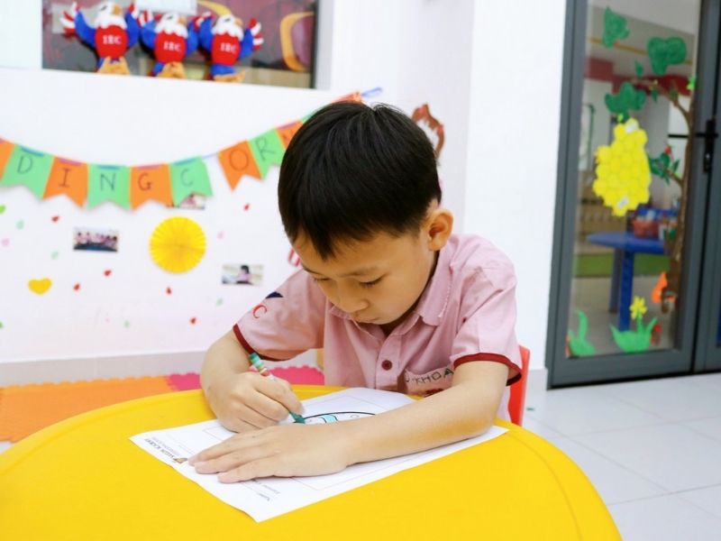 Tập viết tập vẽ cho bé lớp 1 Tập viết tập vẽ cho bé lớp 1